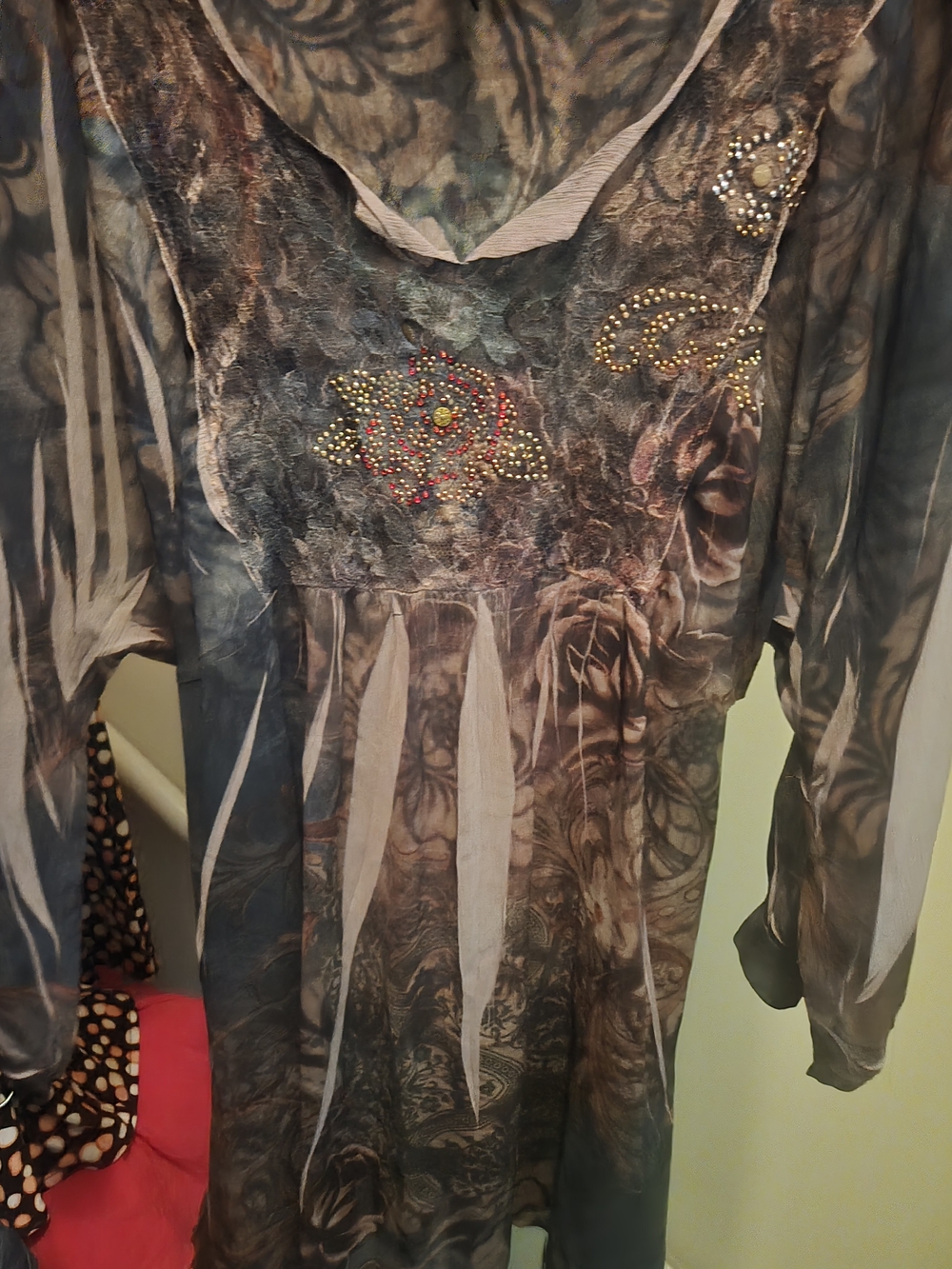 Embellished Floral Long-Sleeve Tunic Top - Brown/Gray